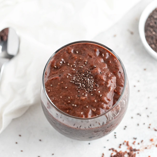 Chocolate Chia Smoothie That Make You Poop Immediately